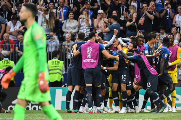 斯基拉：博洛尼亚询问了热刺边锋布赖恩-希尔的情况.