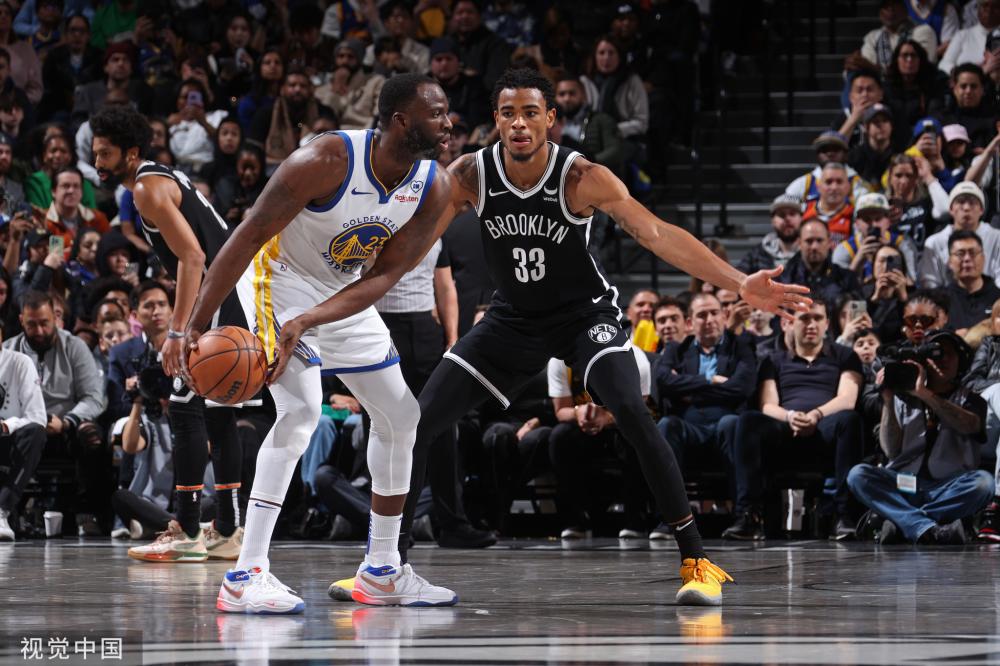 時也笑聲不 時也笑聲不