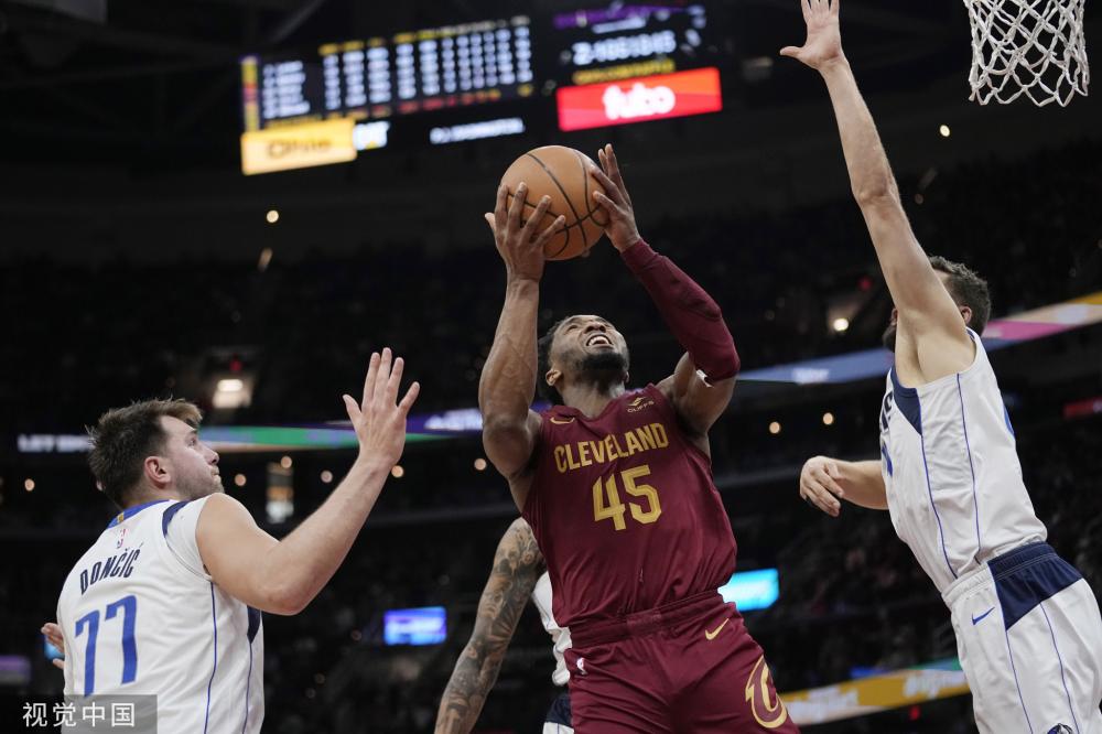 而皇马则以 而皇马则以