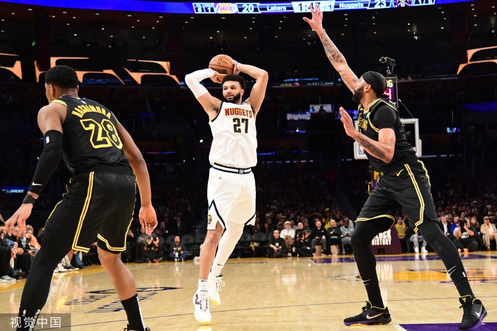 散作满天星！曼联旧将本赛季集体爆发，多人成为球队大腿&夺冠捧杯.